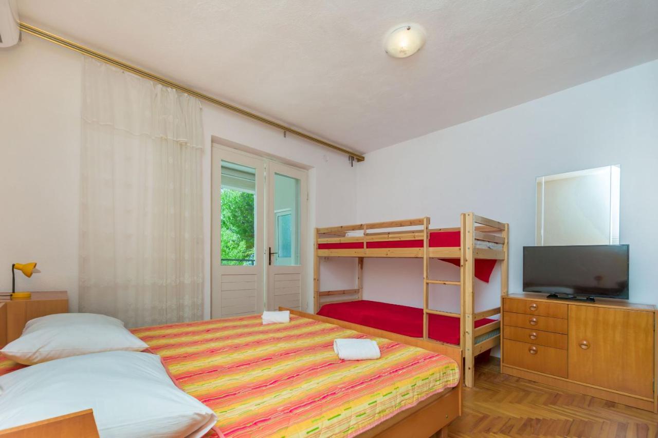 Apartments Ilijanka Brela Exterior photo