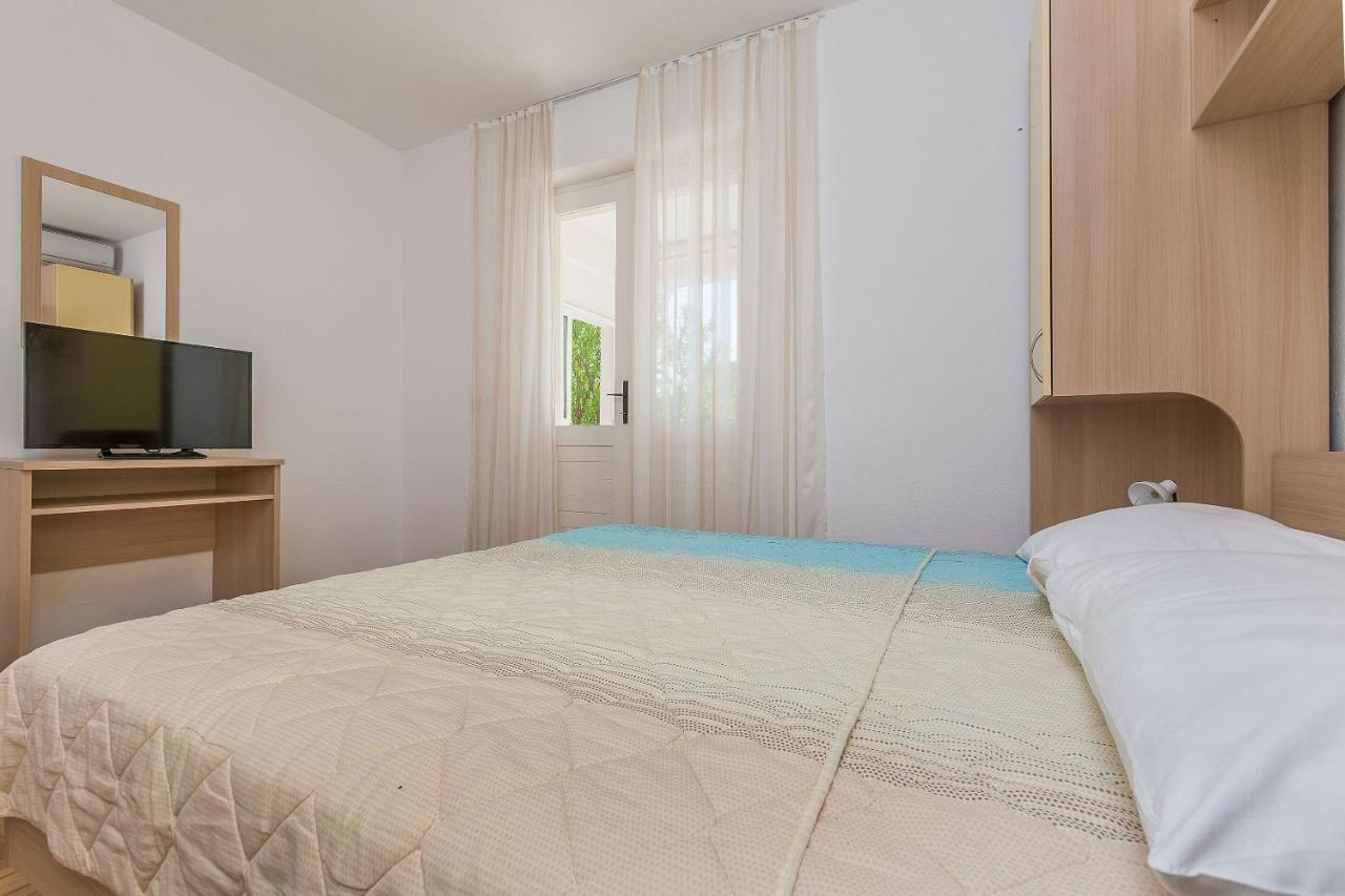 Apartments Ilijanka Brela Exterior photo