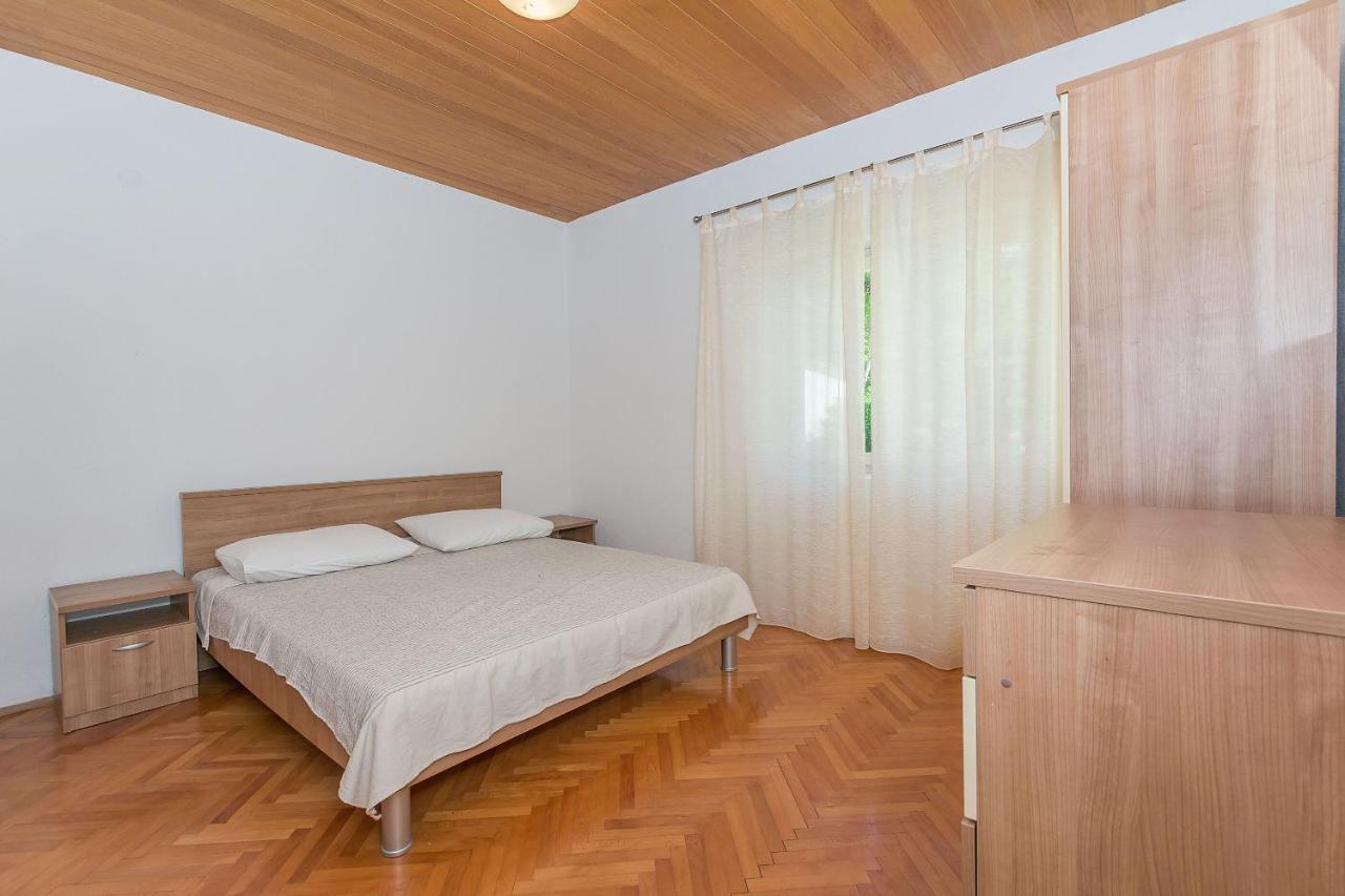 Apartments Ilijanka Brela Exterior photo